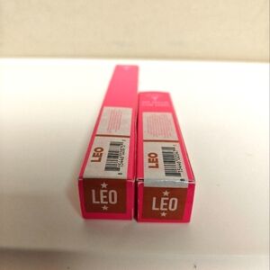 Leo Bundle Jeffree Star NIB Velvet Velour And Lip Liner